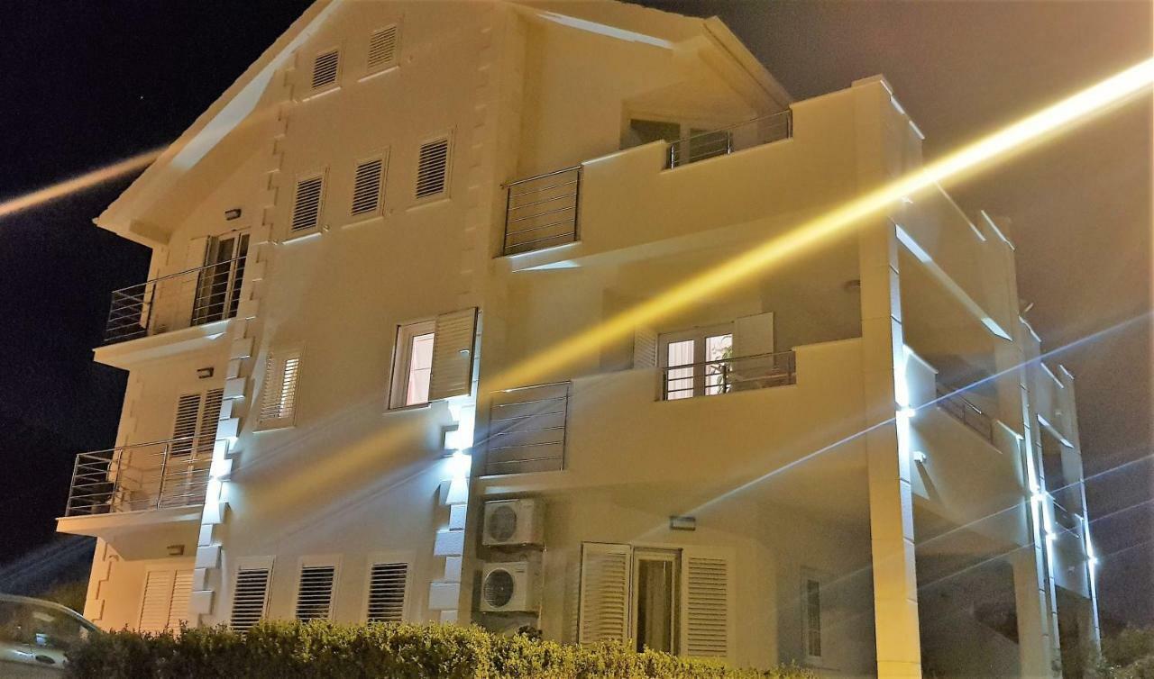Hvar De Luxe 1 Homestay szállás Hvar Town